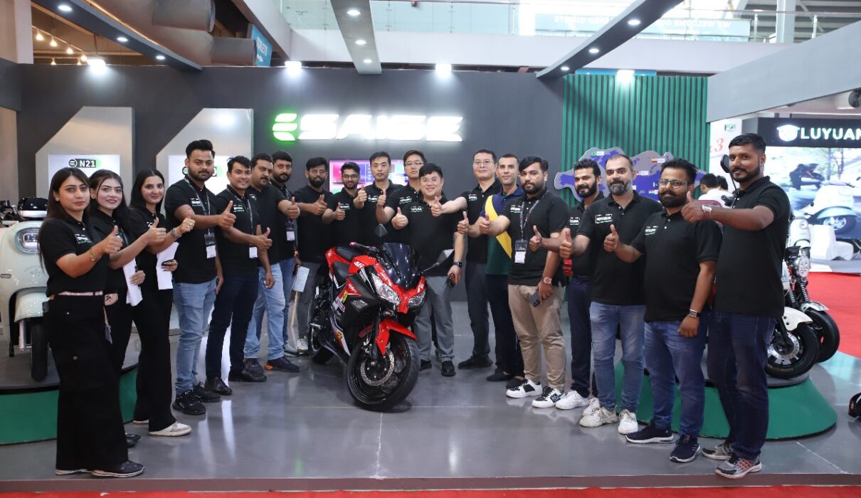 At EVS World 2025, ESaige introduced its cutting-edge electric scooters and smart mobility solutions, making a strong mark on Pakistan’s electric vehicle landscape.